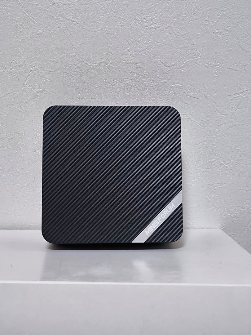 MINISFORUM UM580 ミニPC　ジャンク