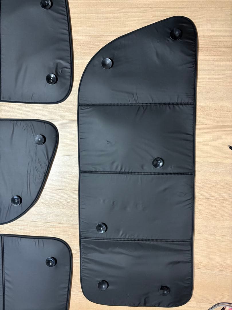 趣味職人　200 ハイエース　標準ボディ用　サンシェード　5枚　車中泊　美品