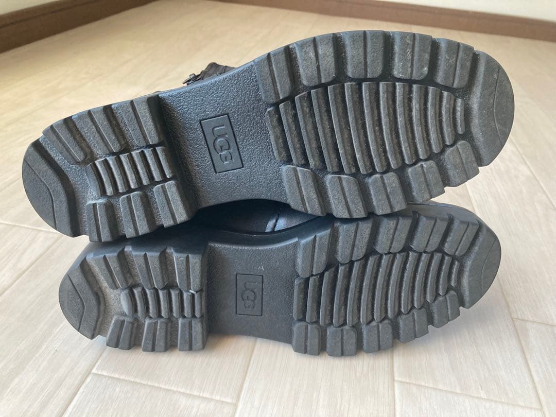 美品✨UGG POLK アグ ポークレザーショートブーツ/サイドジップ25cm