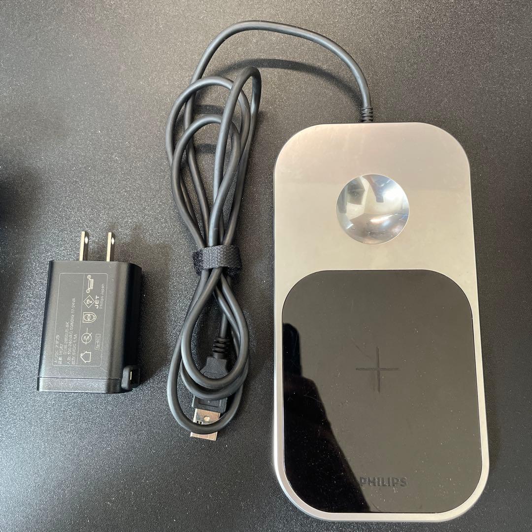 PHILIPS 電気シェーバー ワイヤレス充電器付き