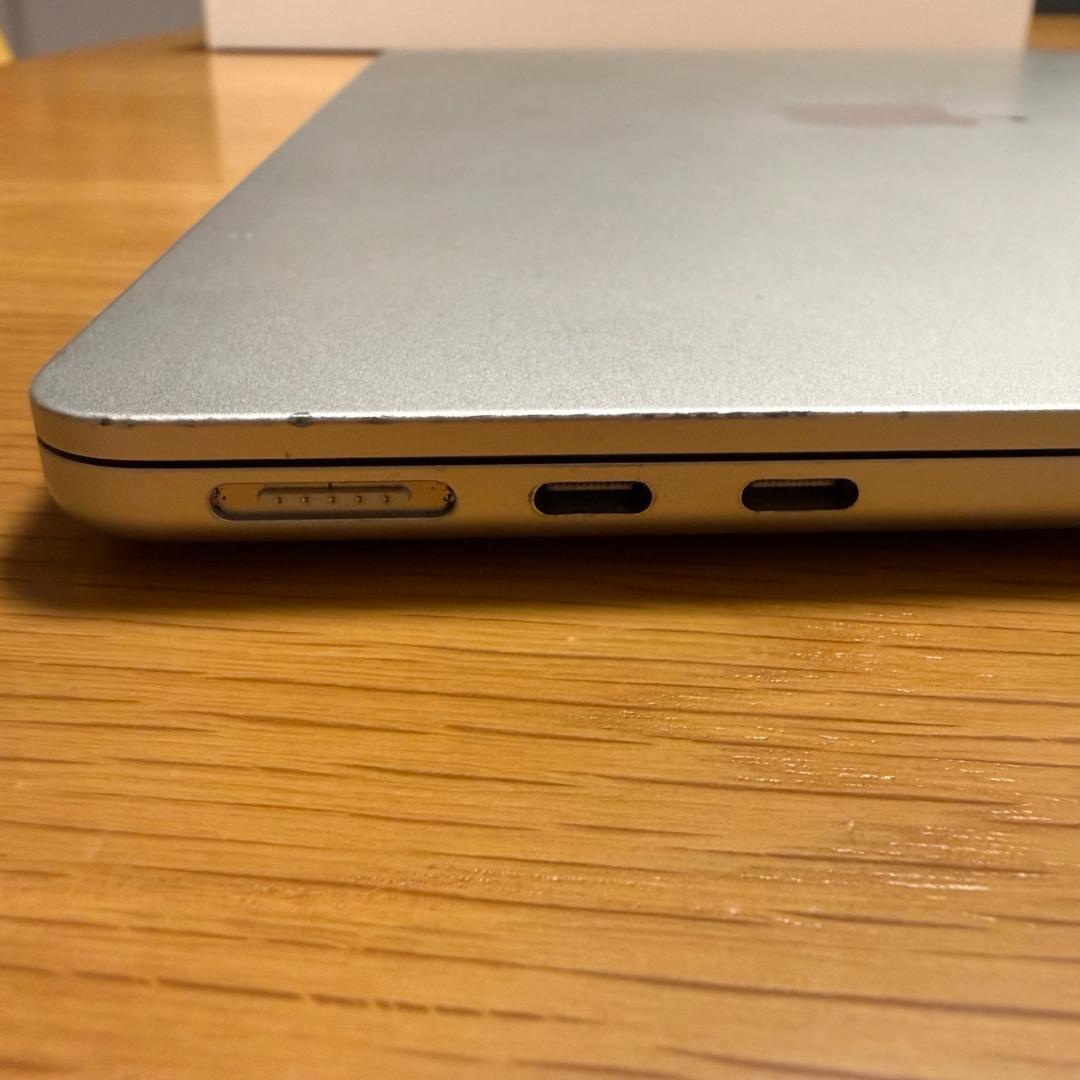 MacBook Air M2 2022／16GB／USキーボード／スターライト