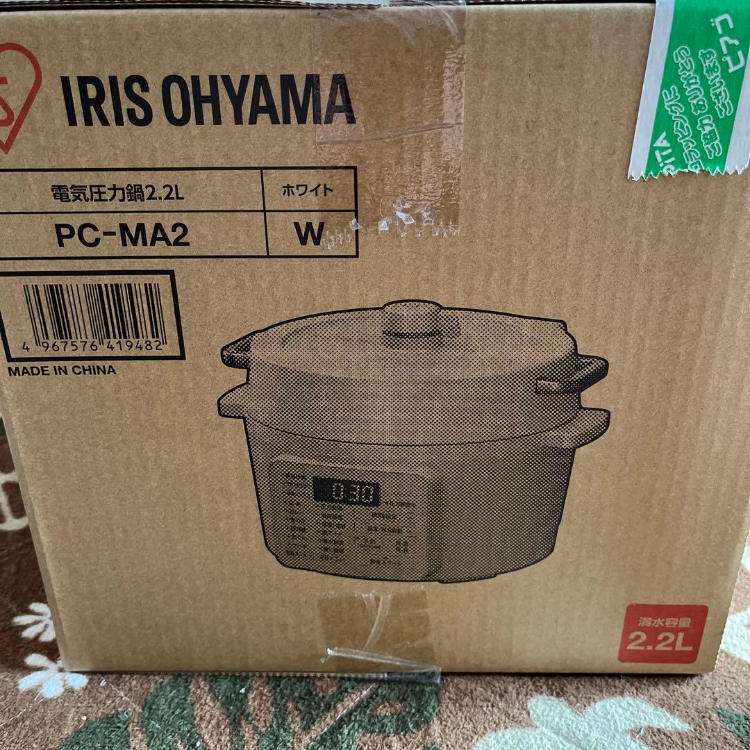 新品　アイリスオーヤマ PC-MA2-W ホワイト 電気圧力鍋