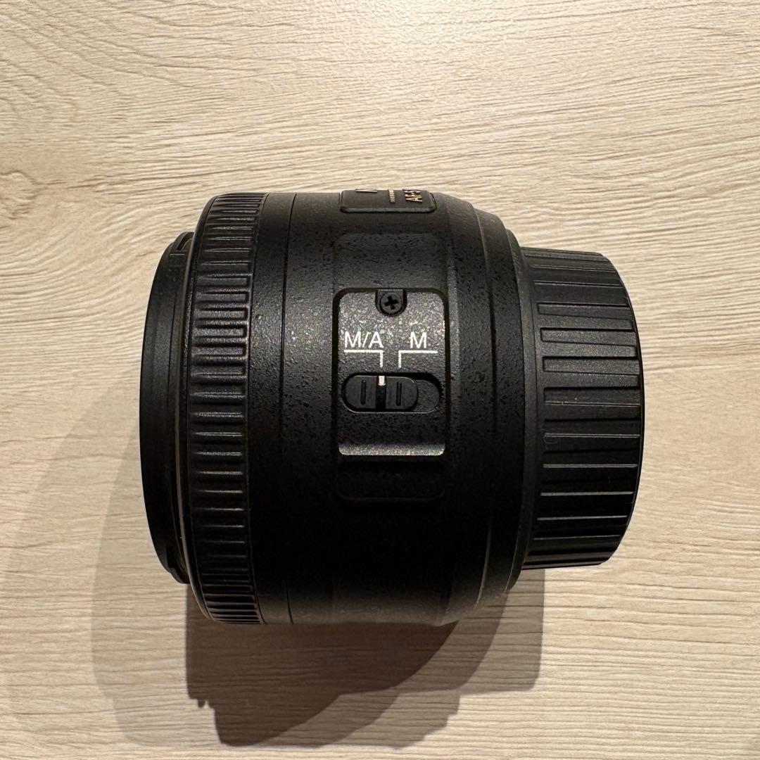 Nikon D5500＋レンズ2本（単焦点 35mm f/1.8G ＆ ズーム）