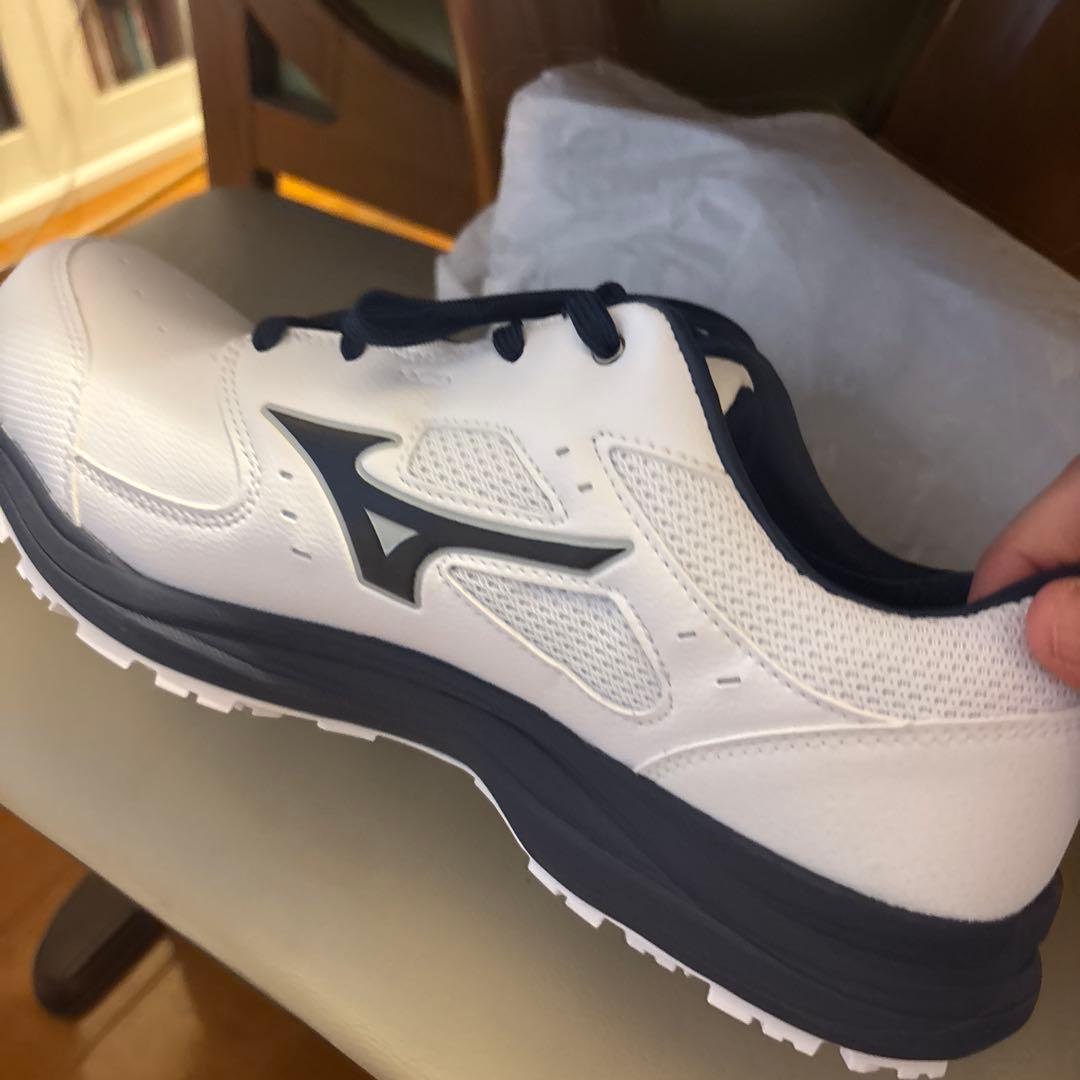 安全靴　ミズノ　新品・未使用　最新モデル