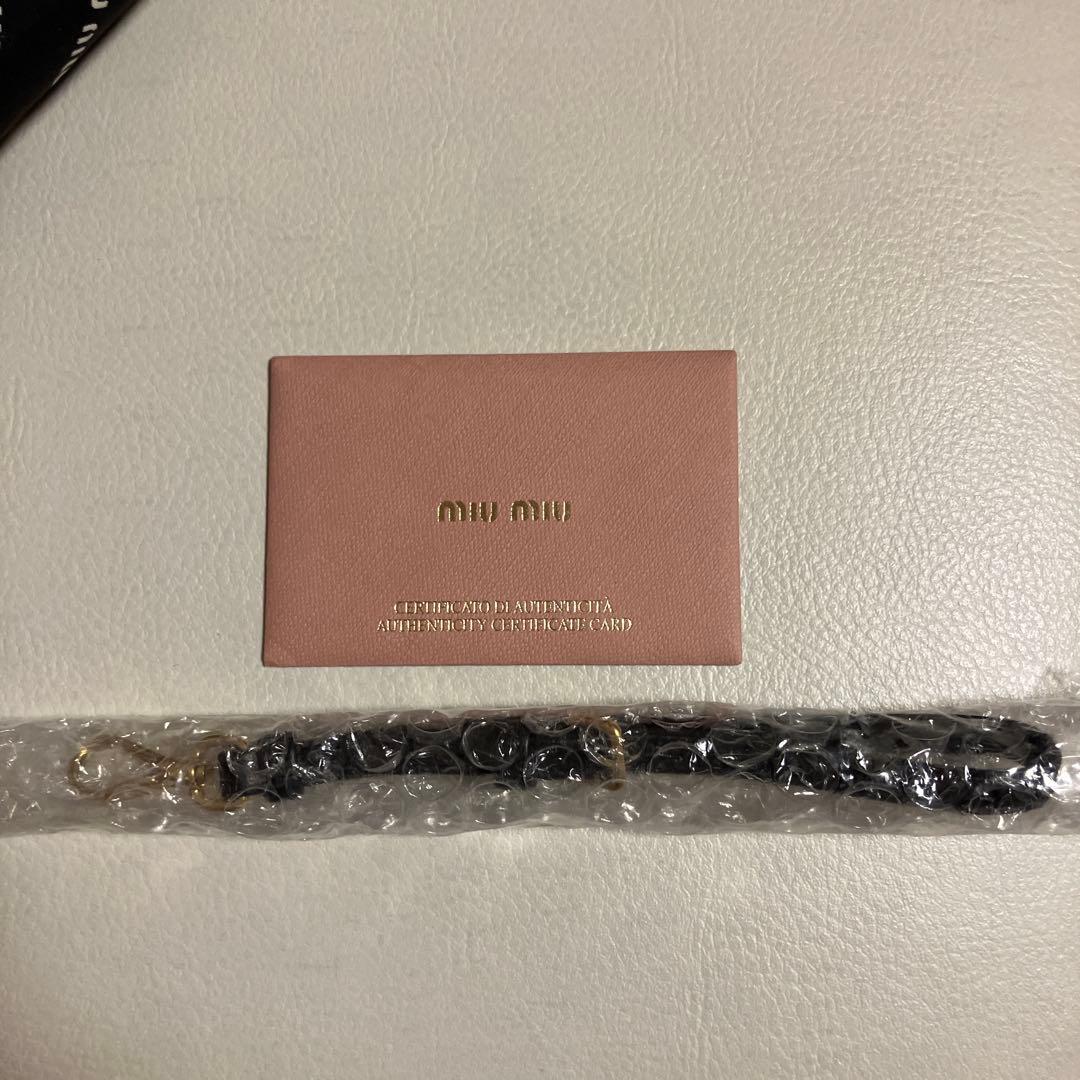 めーちゃん様 MIUMIUナイロン花 フラワー柄ポーチ 美品 正規品 Gカード・