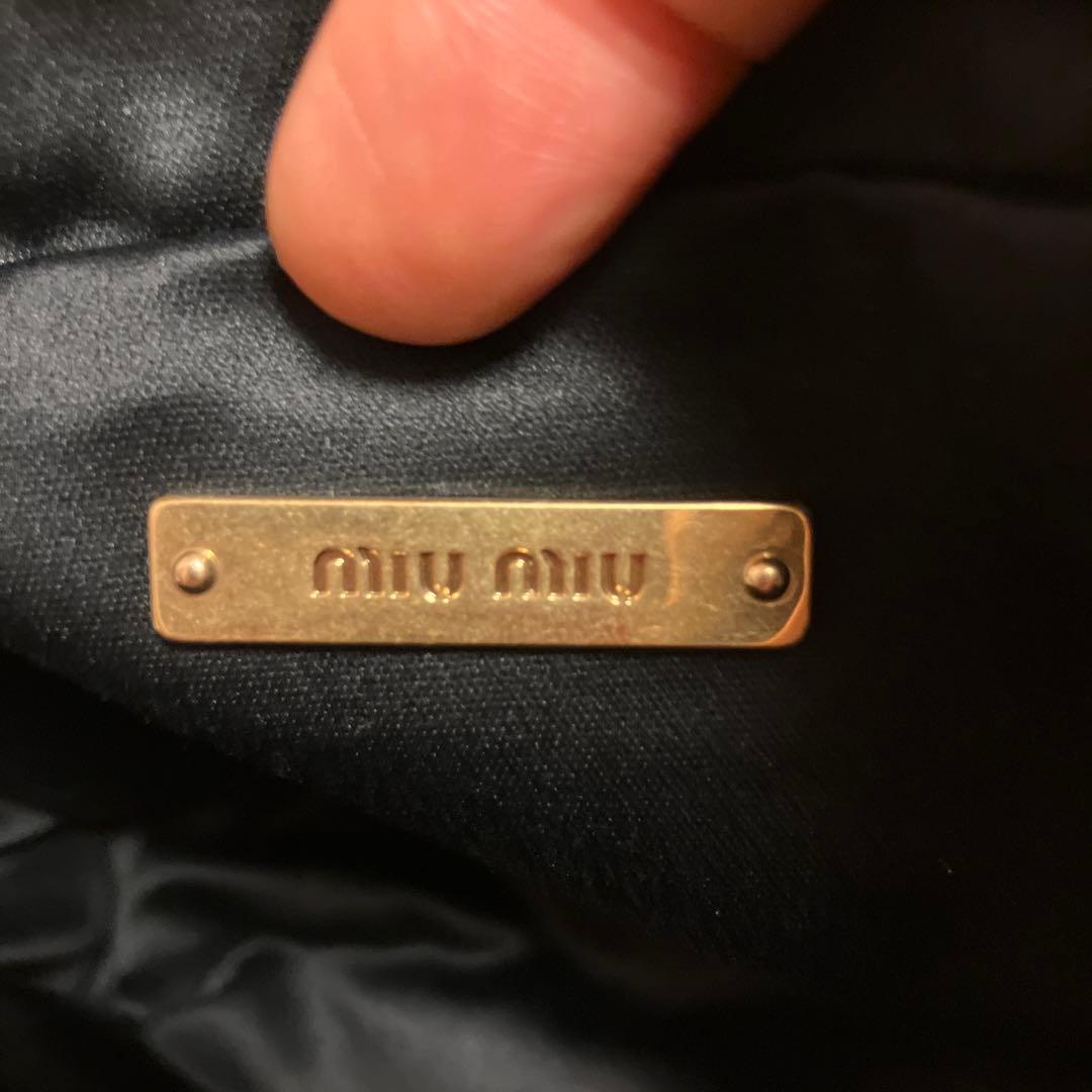 めーちゃん様 MIUMIUナイロン花 フラワー柄ポーチ 美品 正規品 Gカード・