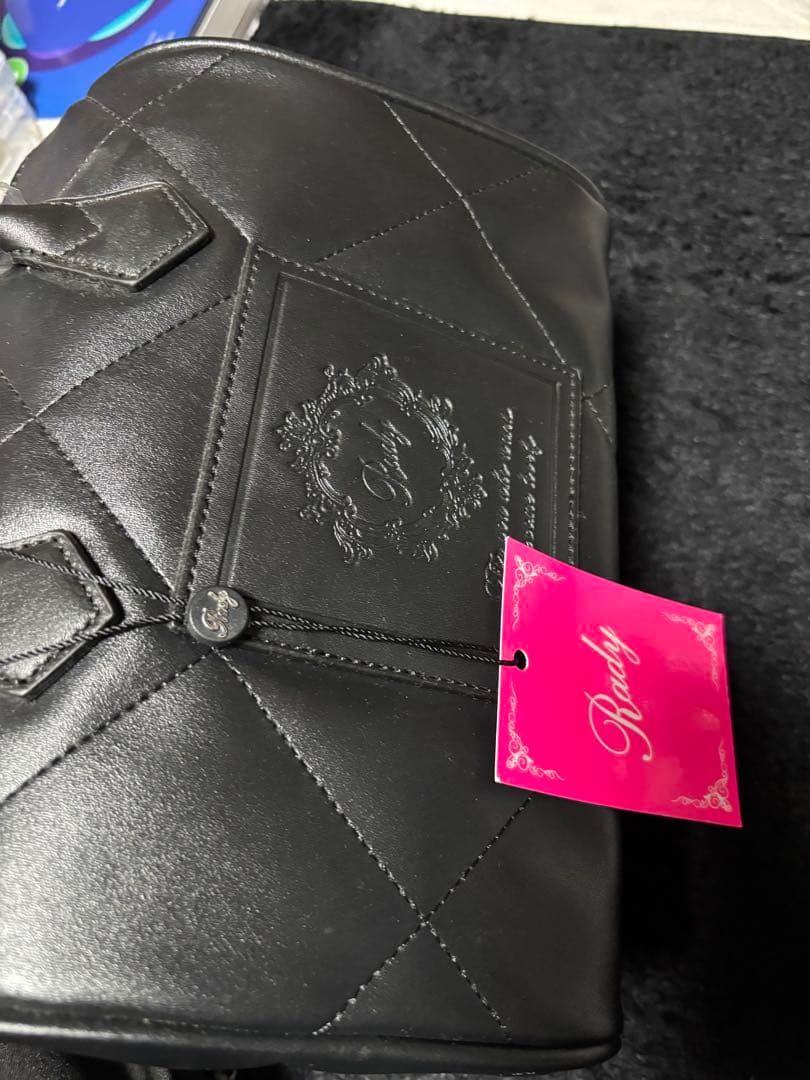 Rady ブラック キルティング ボストンバック