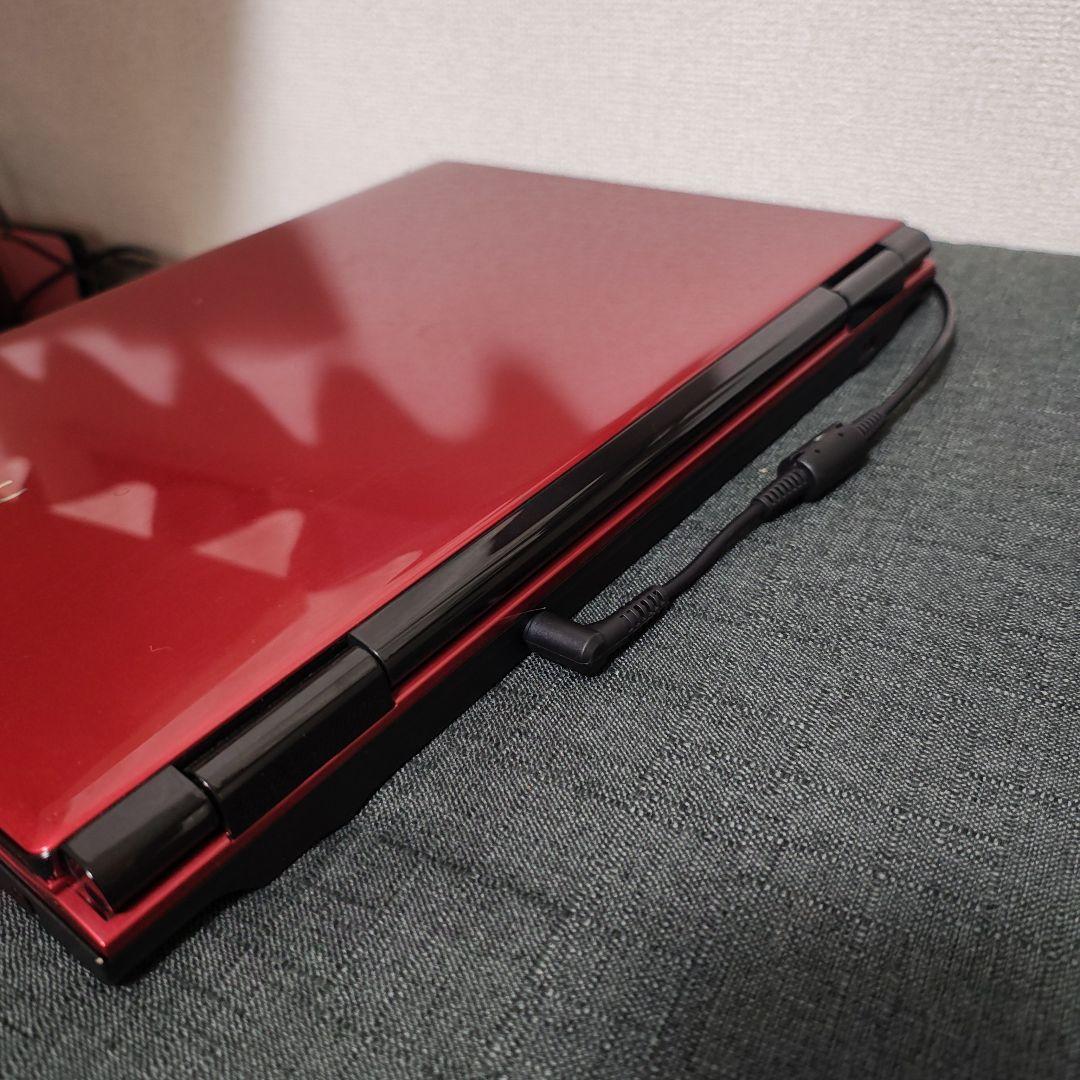 NEC LaVie 15.6インチ ノートPC 赤