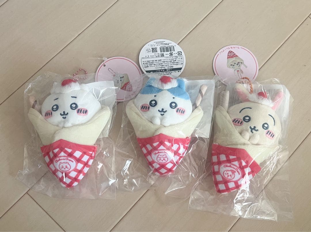 ちいかわ　クレープくじ　C賞　E賞　マスコットキーホルダー　タオル　ハチワレ