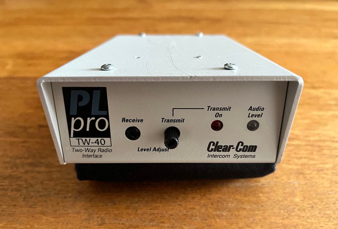 Clear-com TW-40 無線機-クリアカムインターフェイス　②