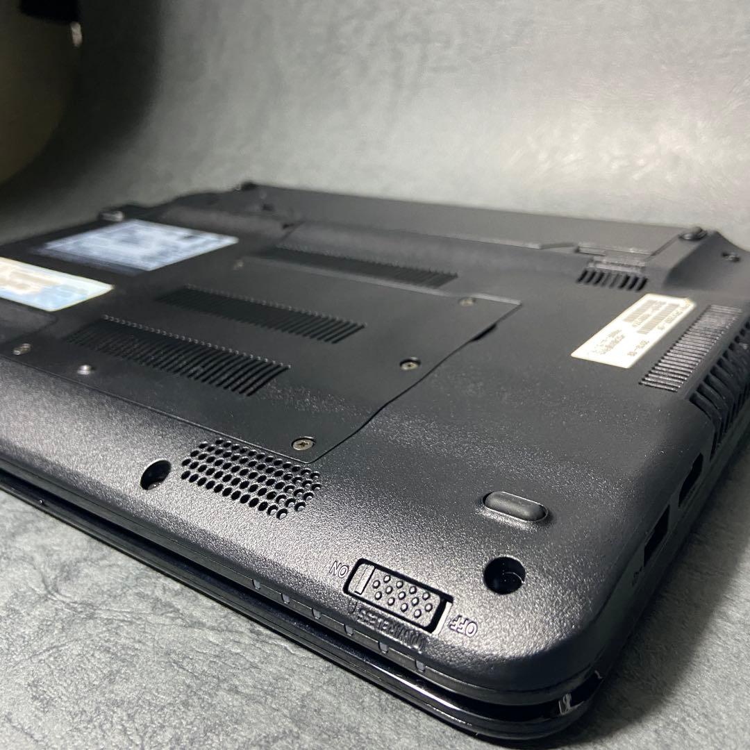 【極美品】FMV LIFEBOOK FMVP50EB ブラック ノートPC