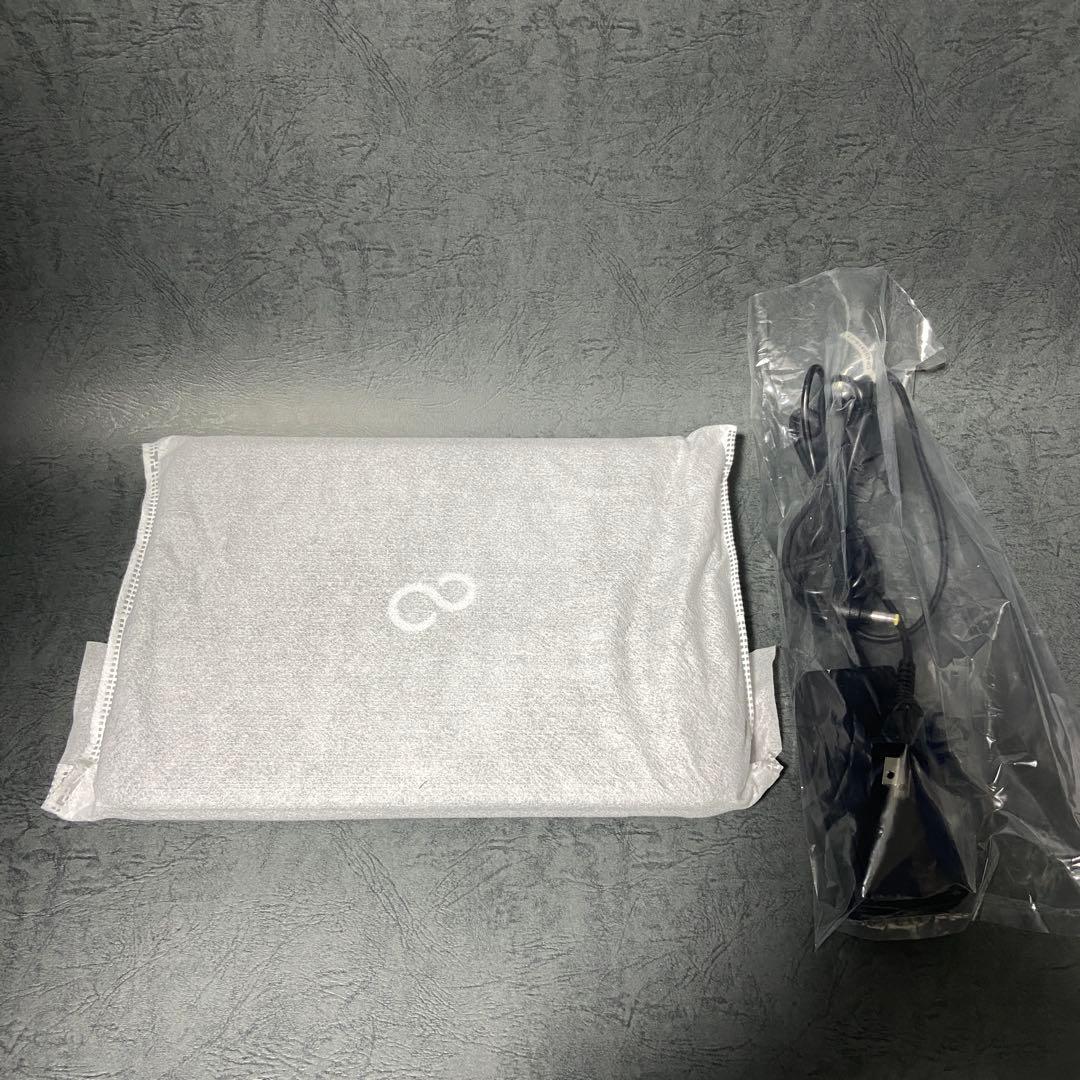 【極美品】FMV LIFEBOOK FMVP50EB ブラック ノートPC