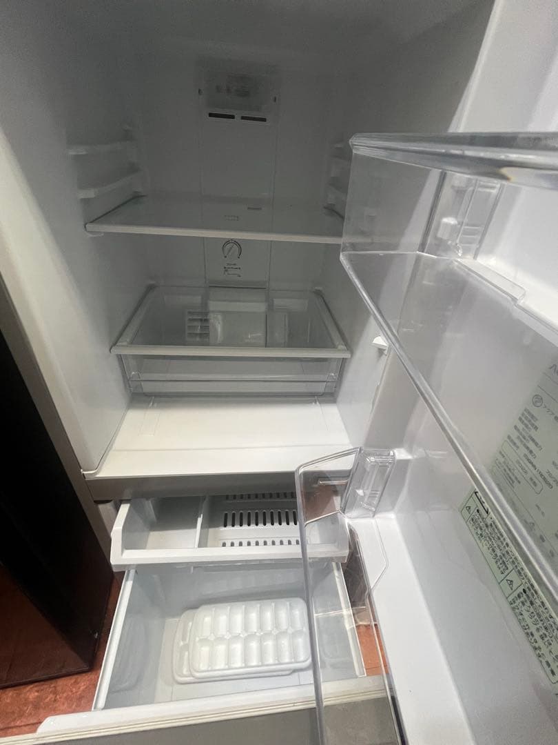 冷蔵庫AQUA2022年126L2ドア　一人暮らし用　送料込み