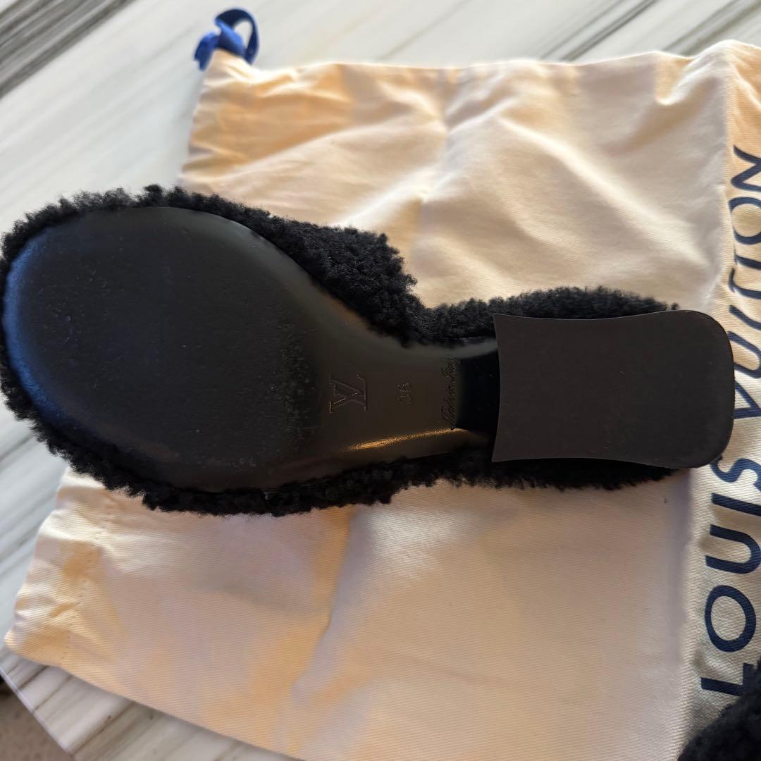 Louis Vuitton ファーサンダル ブラック・ホワイト　パセオライン