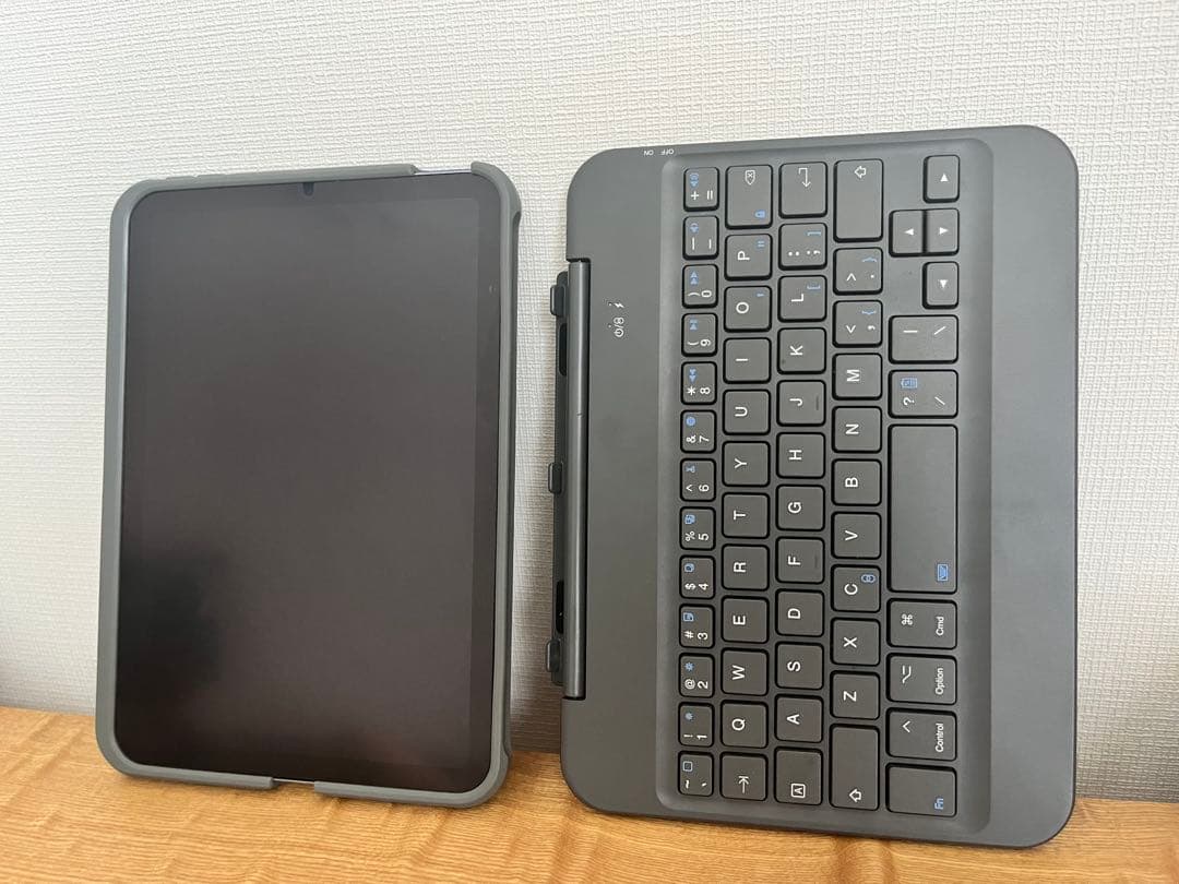 【美品】iPad mini 6 パープル256GBキーボードケース付き