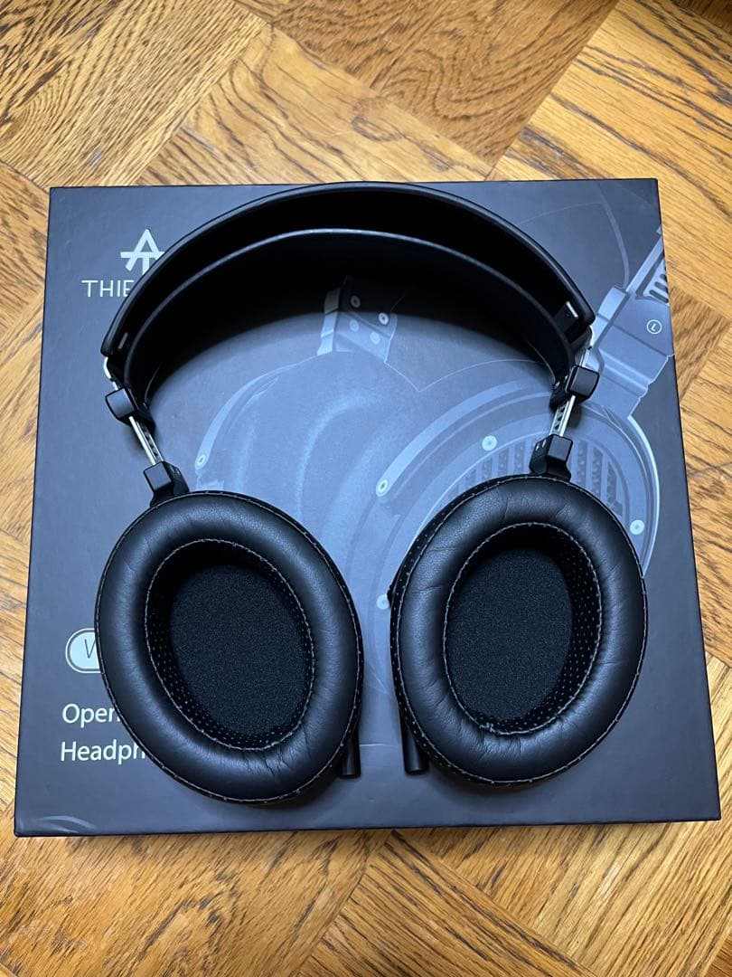 ヘッドホン THIEAUDIO Wraith