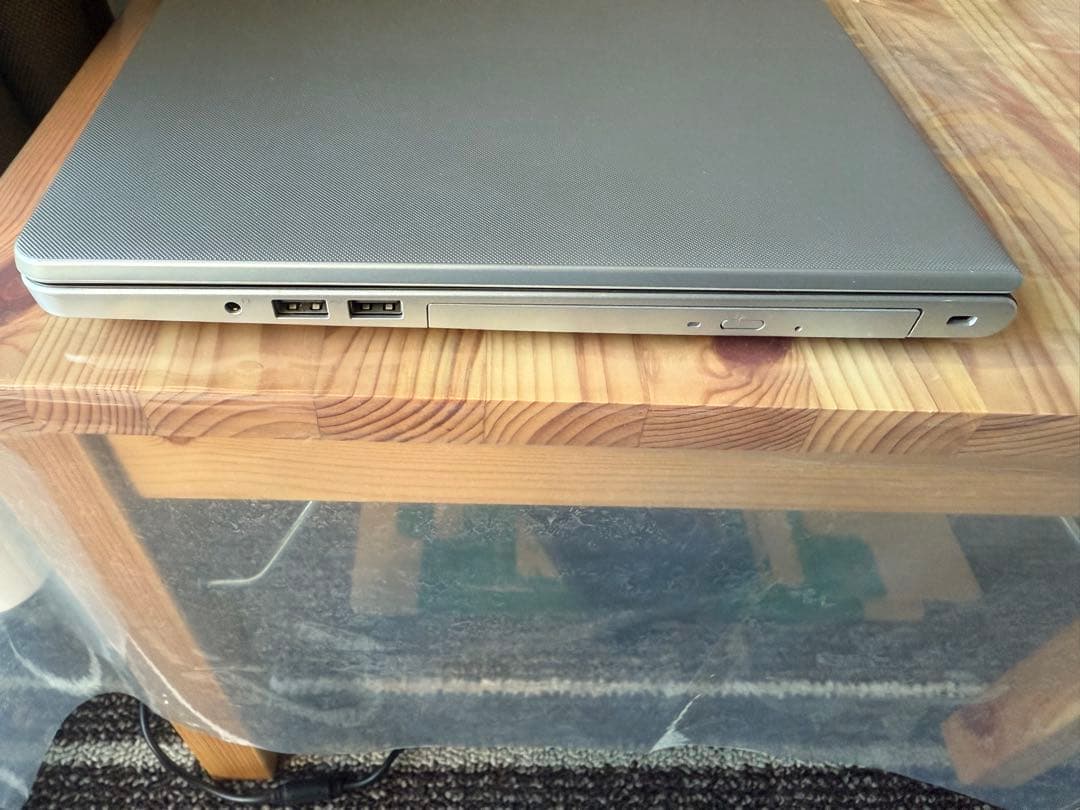 DELL inspiron 5559 中古品