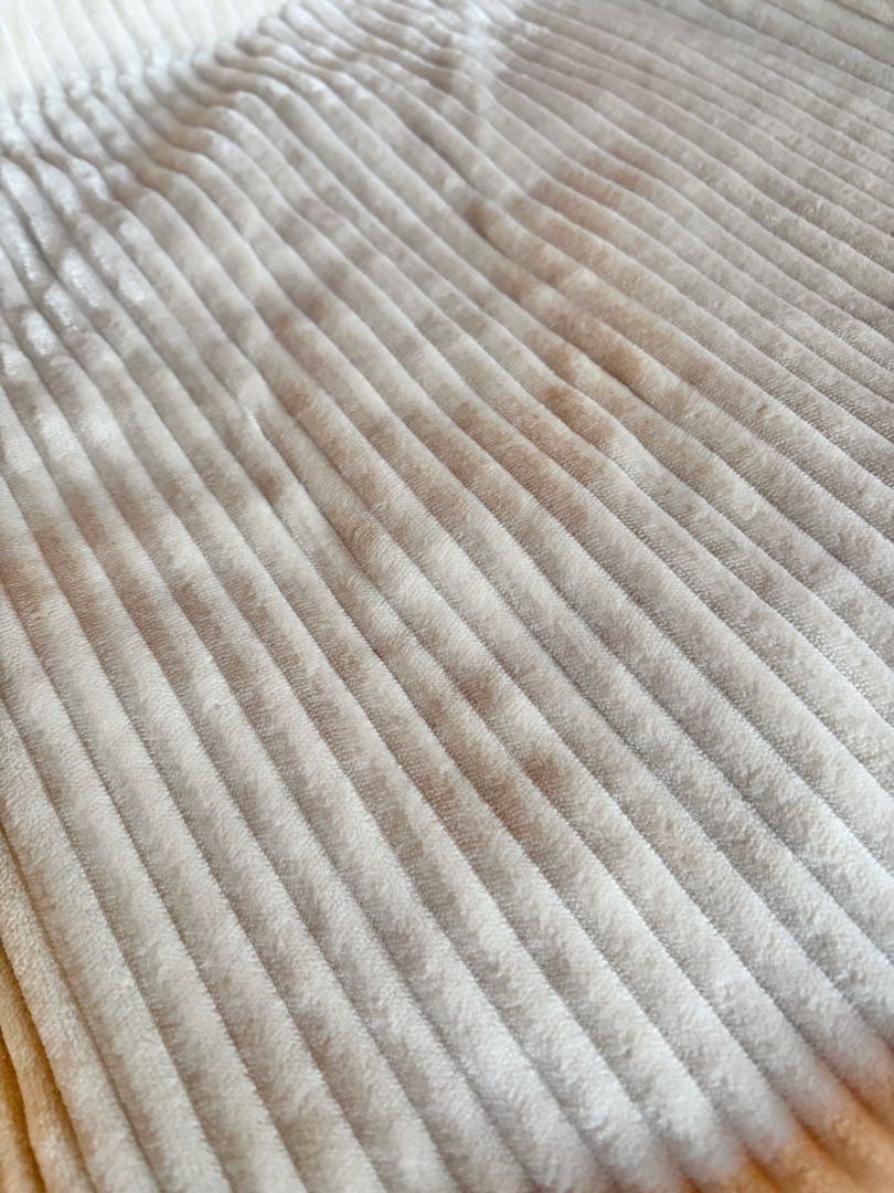 HUGME LOOZYソファー＋オットマンのセット コーデュロイ ビーズソファー