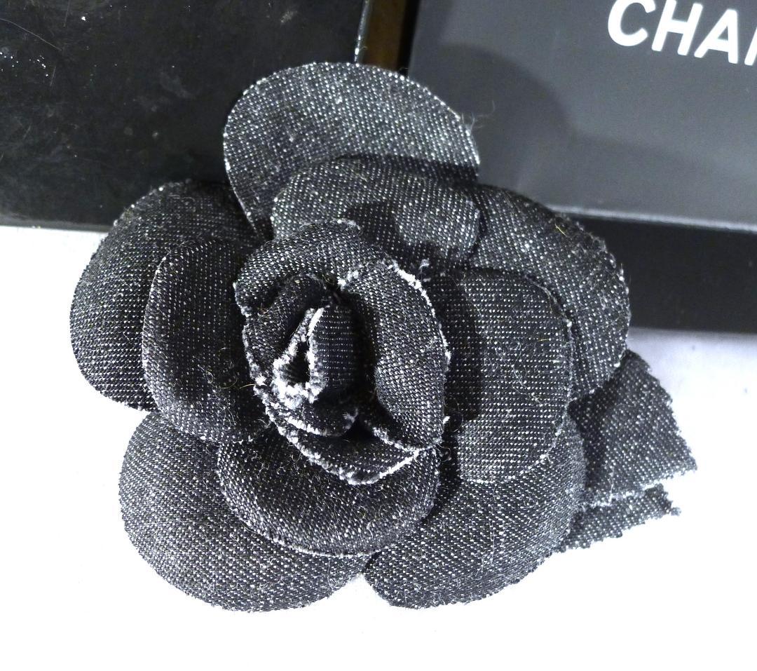 ◇【シャネル】フランス製ブラックカラー カメリアコサージュ◇