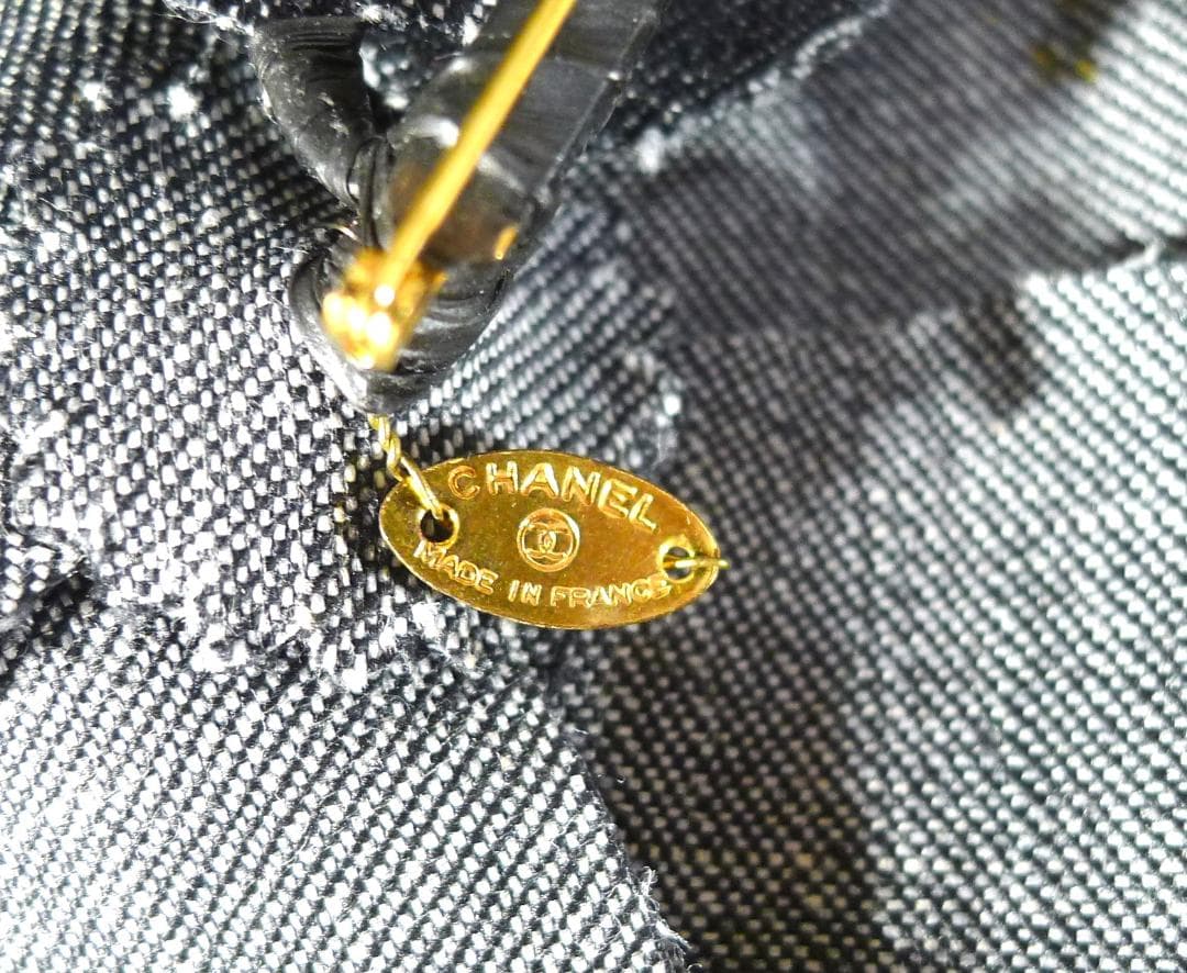 ◇【シャネル】フランス製ブラックカラー カメリアコサージュ◇