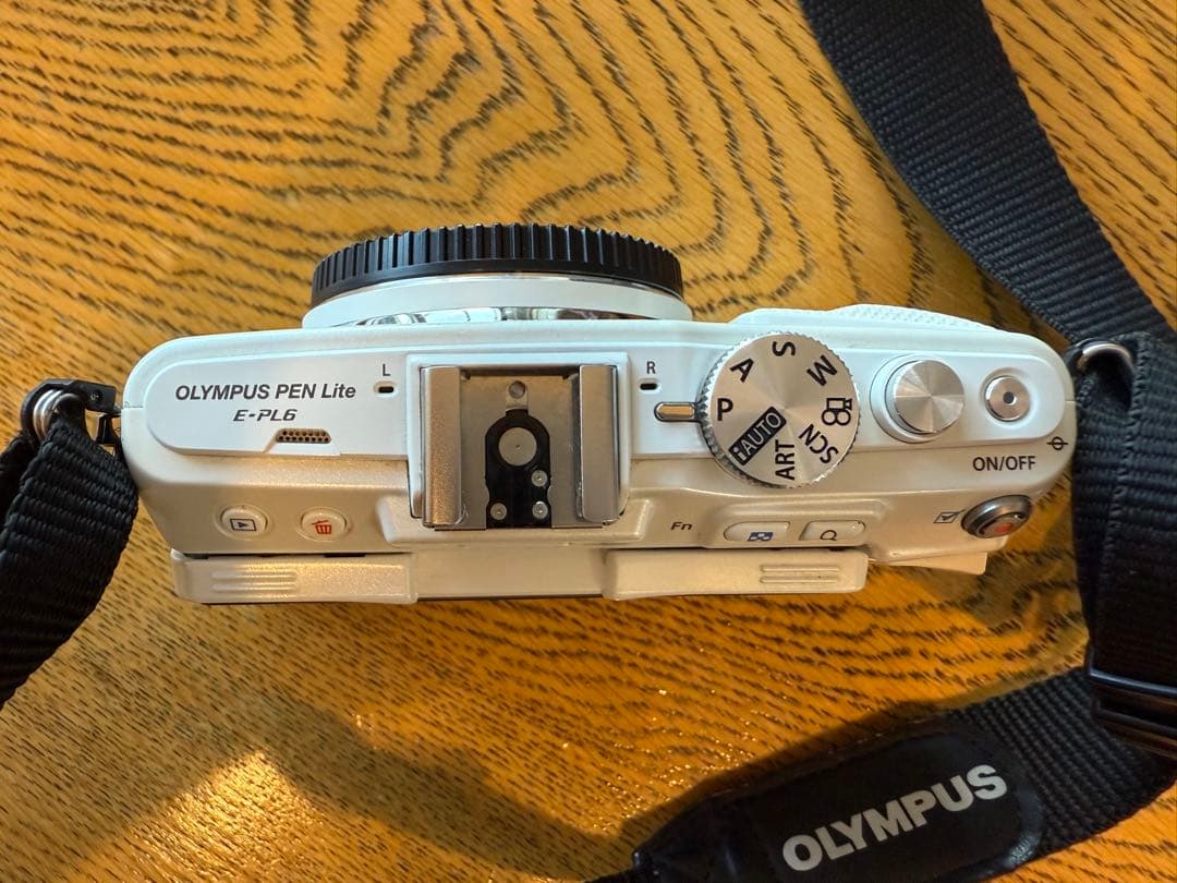 ❤️値下げ❤️OLYMPUS E-PL6 ミラーレス一眼カメラセット