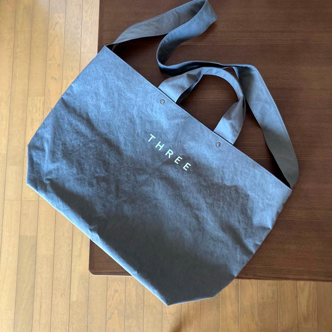 THREE グレー トートバッグ エコバッグ