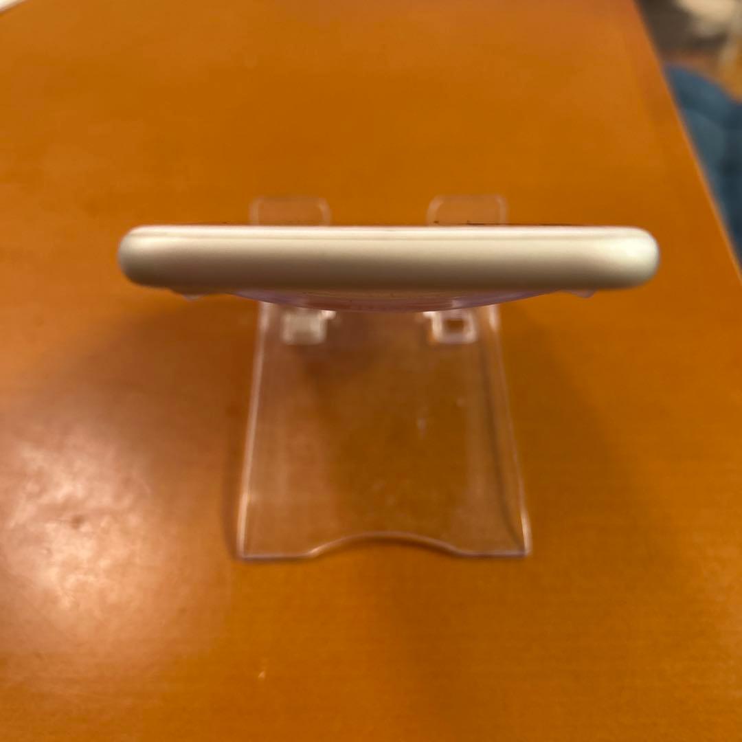 iPhone8 シルバー 本体