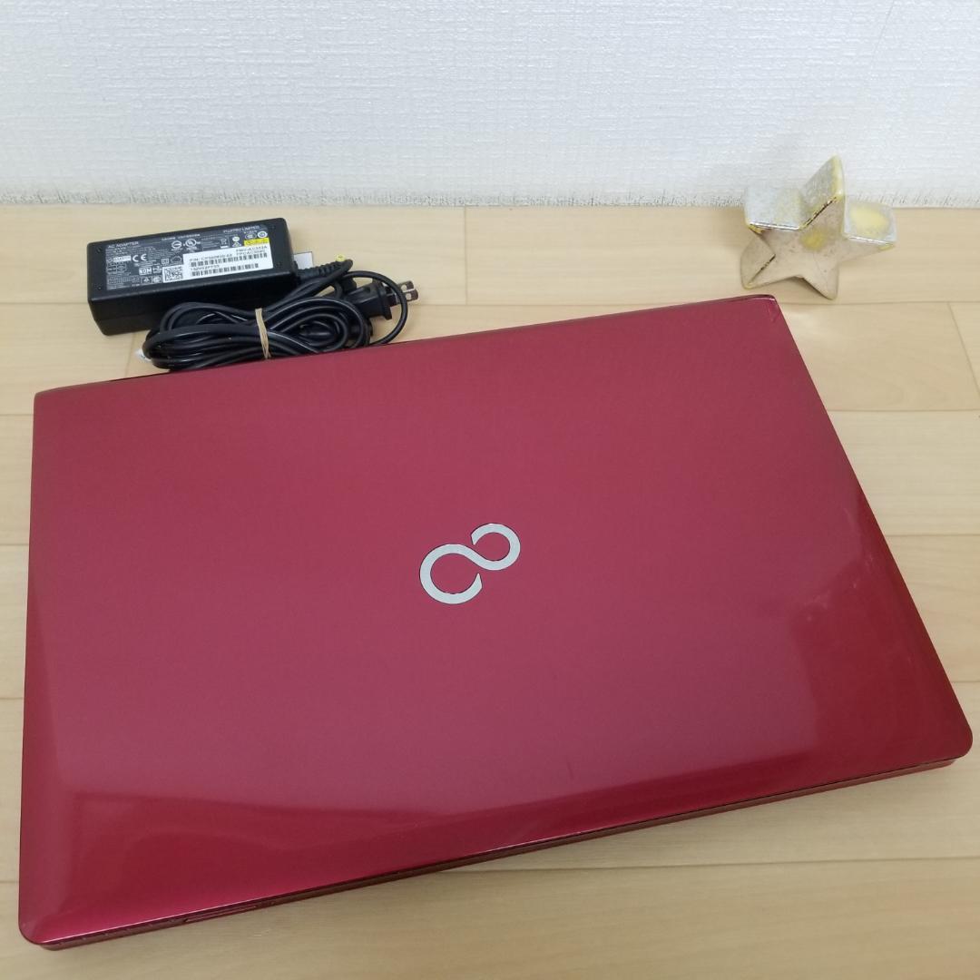 新品SSD Win11 DVD再生可 即使用可ノートPC 富士通 (E3199)