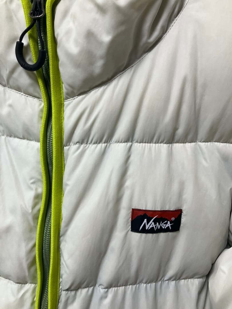 NANGA ナンガ　プレイランドダウンジャケット グレイッシュベージュ