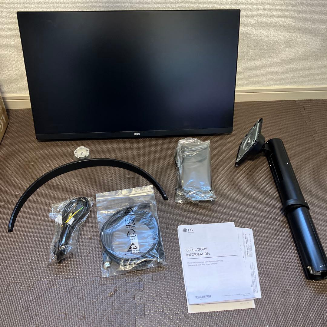 27QN850-B 27インチ LG ディスプレイモニター本体 スタンド付き