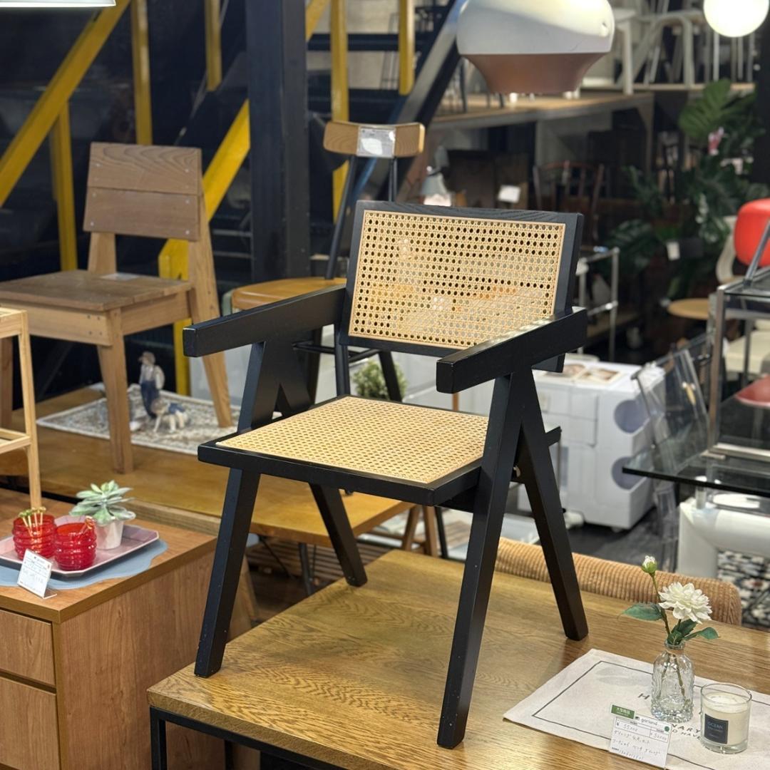 ピエール ジャンヌレ リプロダクト品 チェア 椅子 ブラック 黒 和モダン