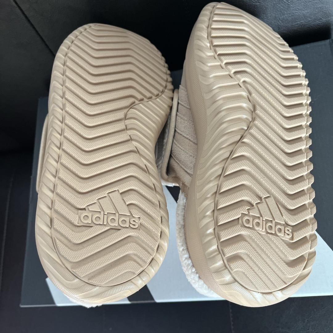 【すぐ届く‼︎】adidas アディダスクロッグサンダル 激レア 24,5cm