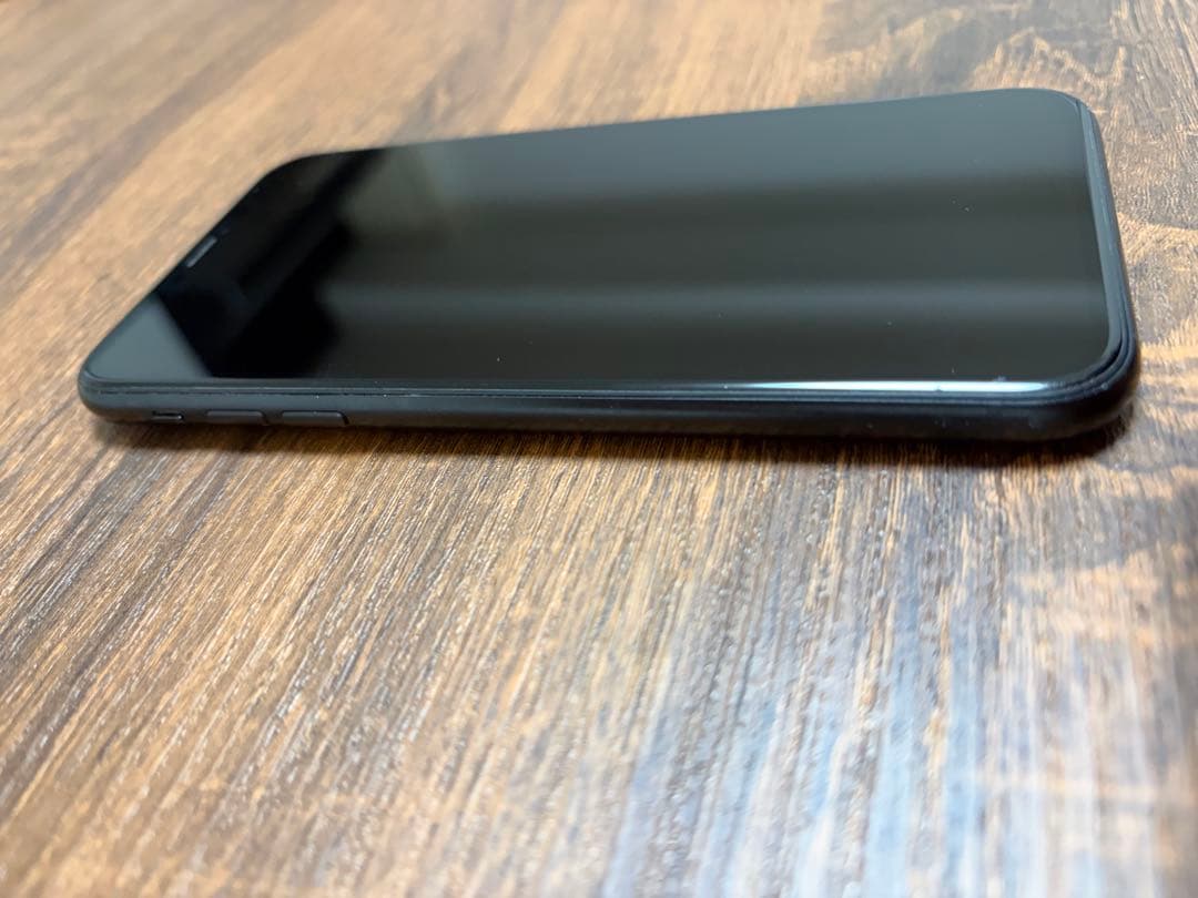 【本体】iPhone xr ブラック