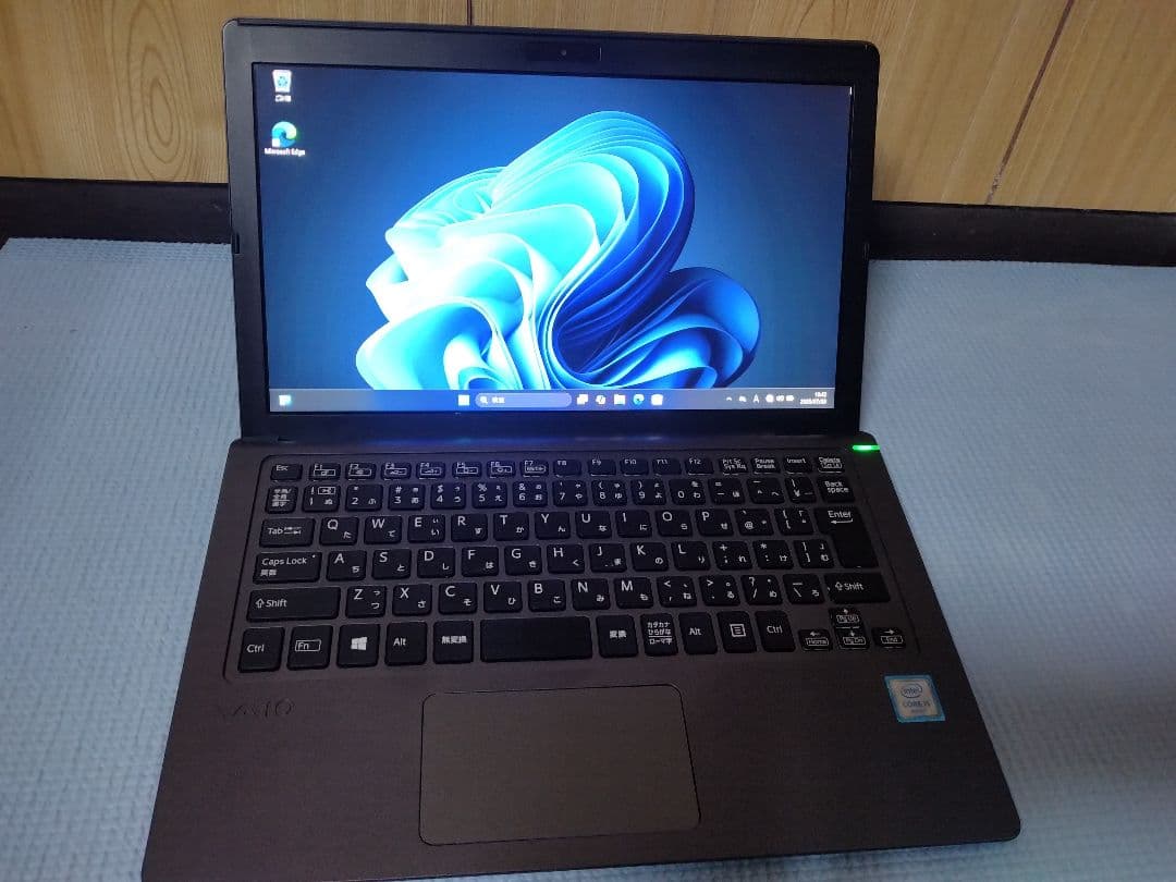 軽量薄型☆VAIO VJS111D11N i5-6200 8GB SSD128