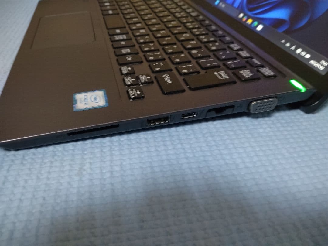 軽量薄型☆VAIO VJS111D11N i5-6200 8GB SSD128