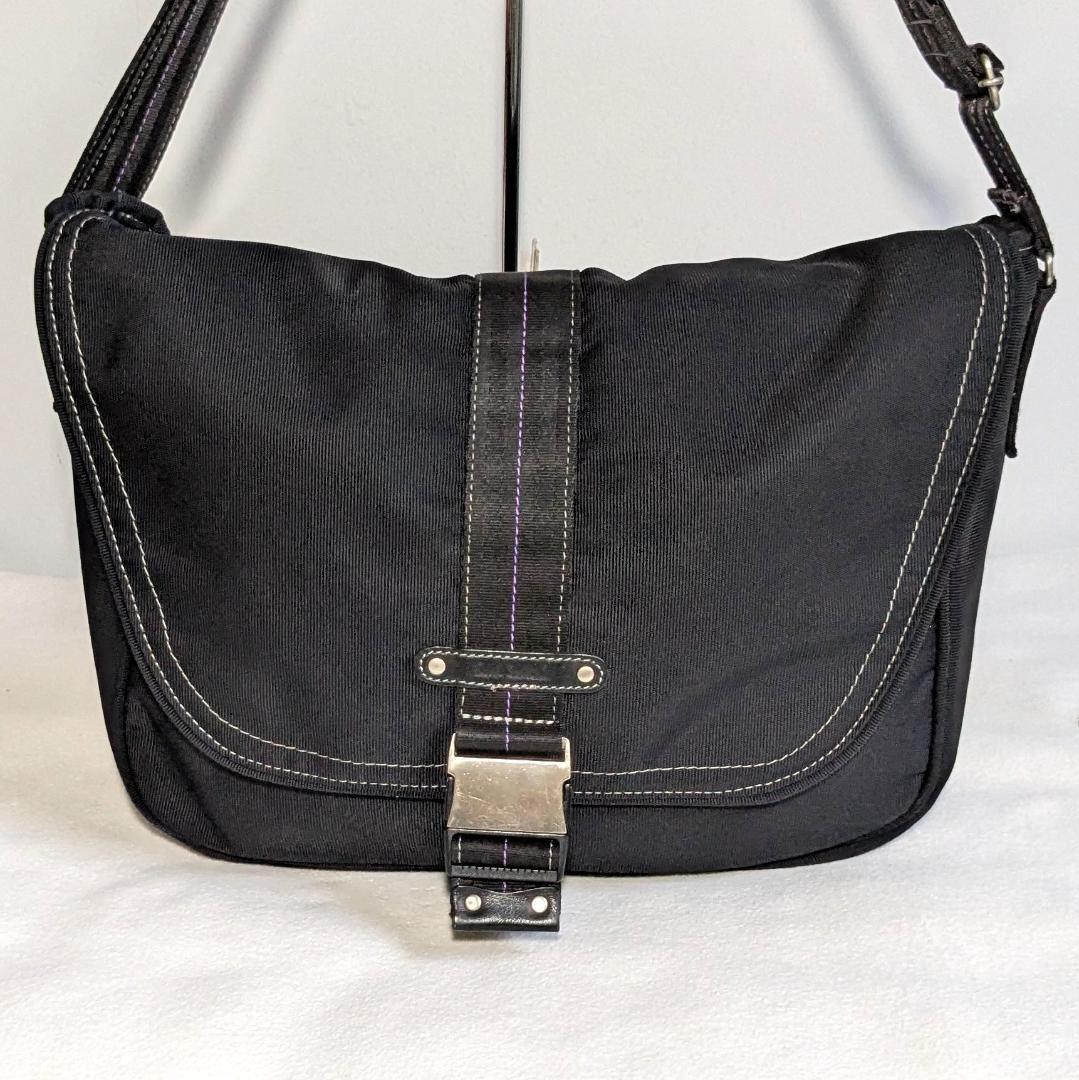 ポールスミス ショルダーバッグ　メッセンジャーバッグ ナイロン ブラック　A4