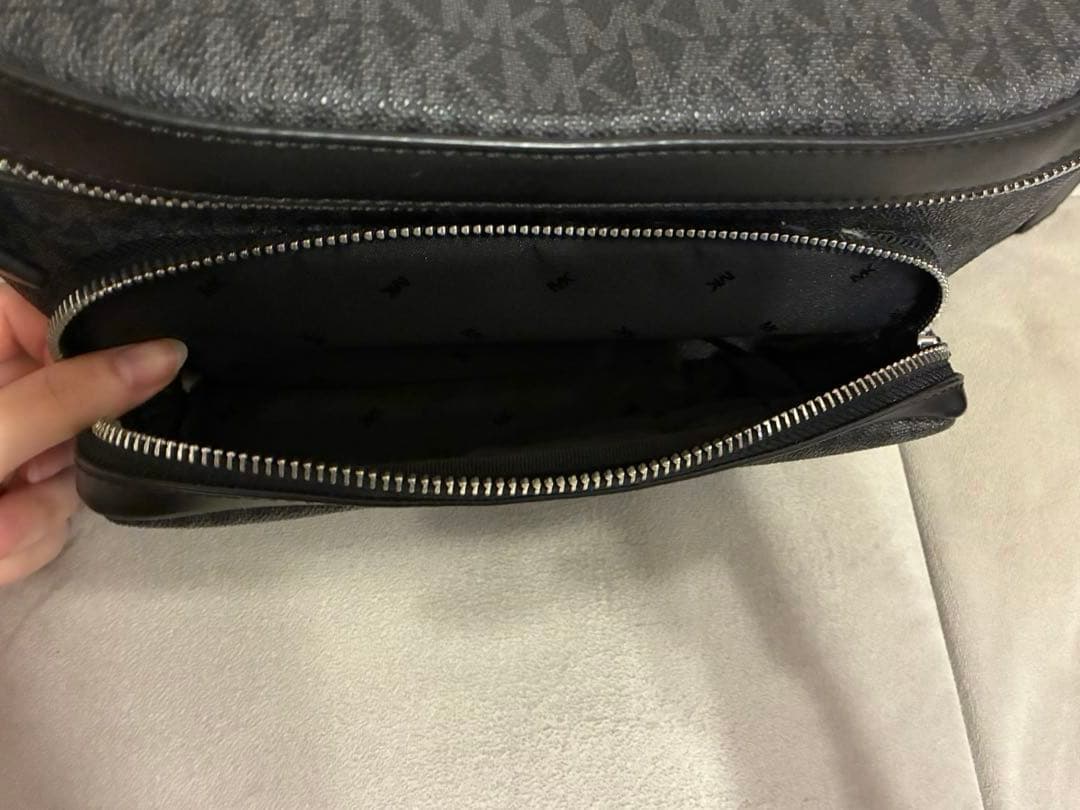 MICHAEL KORS ボディバッグ ウエストポーチ ブラック