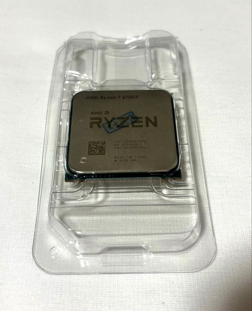 AMD Ryzen 7 5700X CPU (クーラーなし)