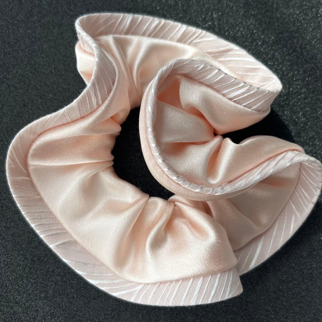 【未使用】アレクサンドルドゥパリ サテン ピンク シュシュ