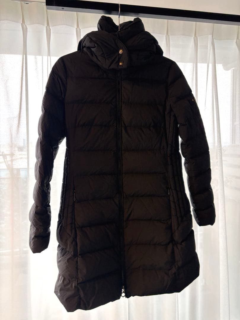 【正規品】タトラス ダウン ブラック　Mサイズ