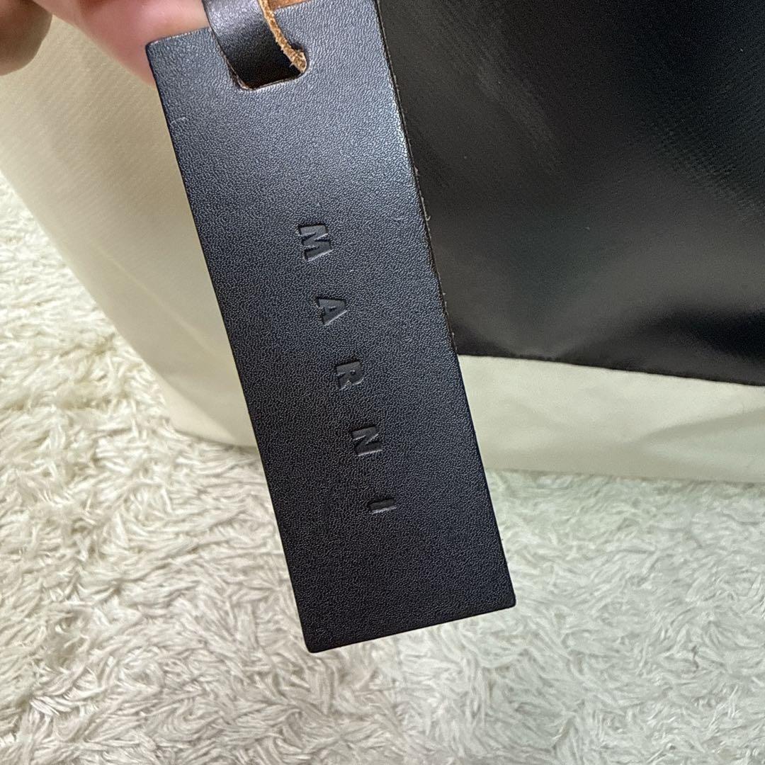 MARNI ホワイト ブラック トートバッグ　トライベッカ　TRIBECA A4