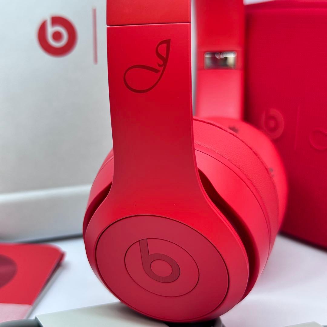 【限定品】Beats Solo 4 JENNIE コラボモデル