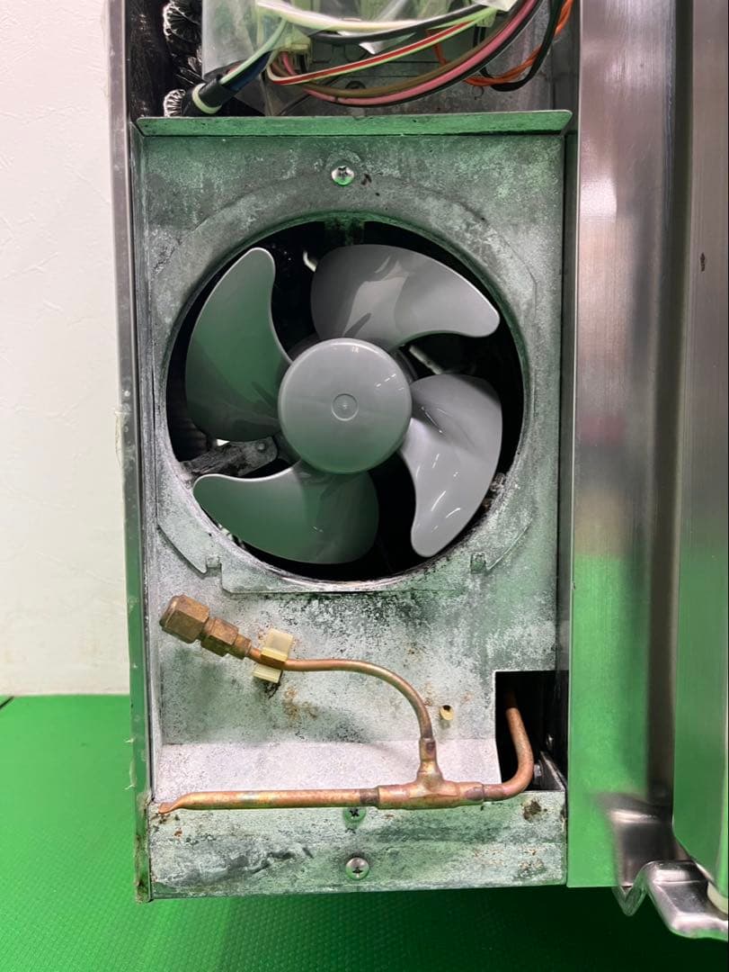 ☆地域限定送料無料☆工場整備品☆ホシザキ テーブル型冷凍庫 2014年　業務用