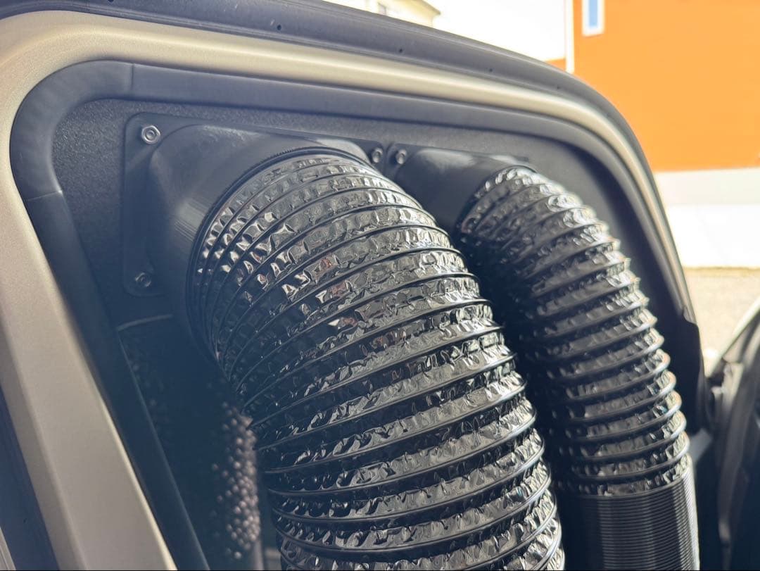 ハイエース用 エコフロー ウェーブ 2 . 3 吸換気ダクト 組立済み