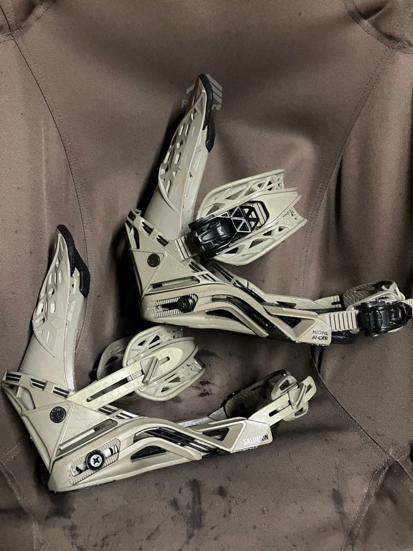 Salomon Highlander 21-22 Mサイズ