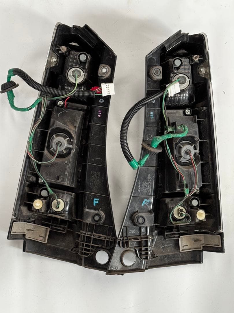 JF1 N BOX 後期テールランプ 左右セット