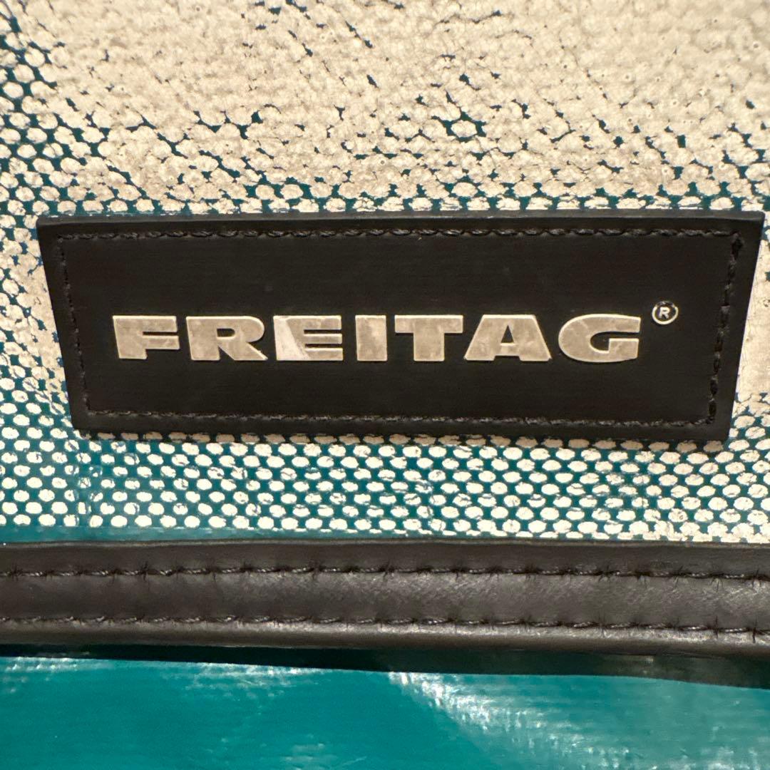 FREITAG 　フライターグ　メッセンジャーバッグ グリーン　緑と白