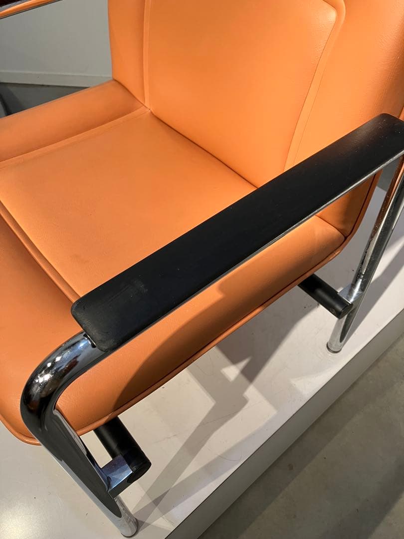 アリスさま専用　　ホウトク、レトロ、デザイン、シングルチェア美品キツツキ、