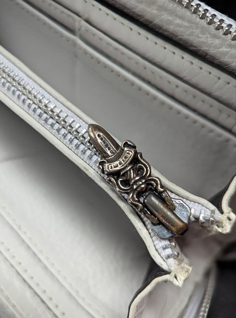 正規品 補修後未使用 クロムハーツ CHROME 3セメタリークロスウォレット