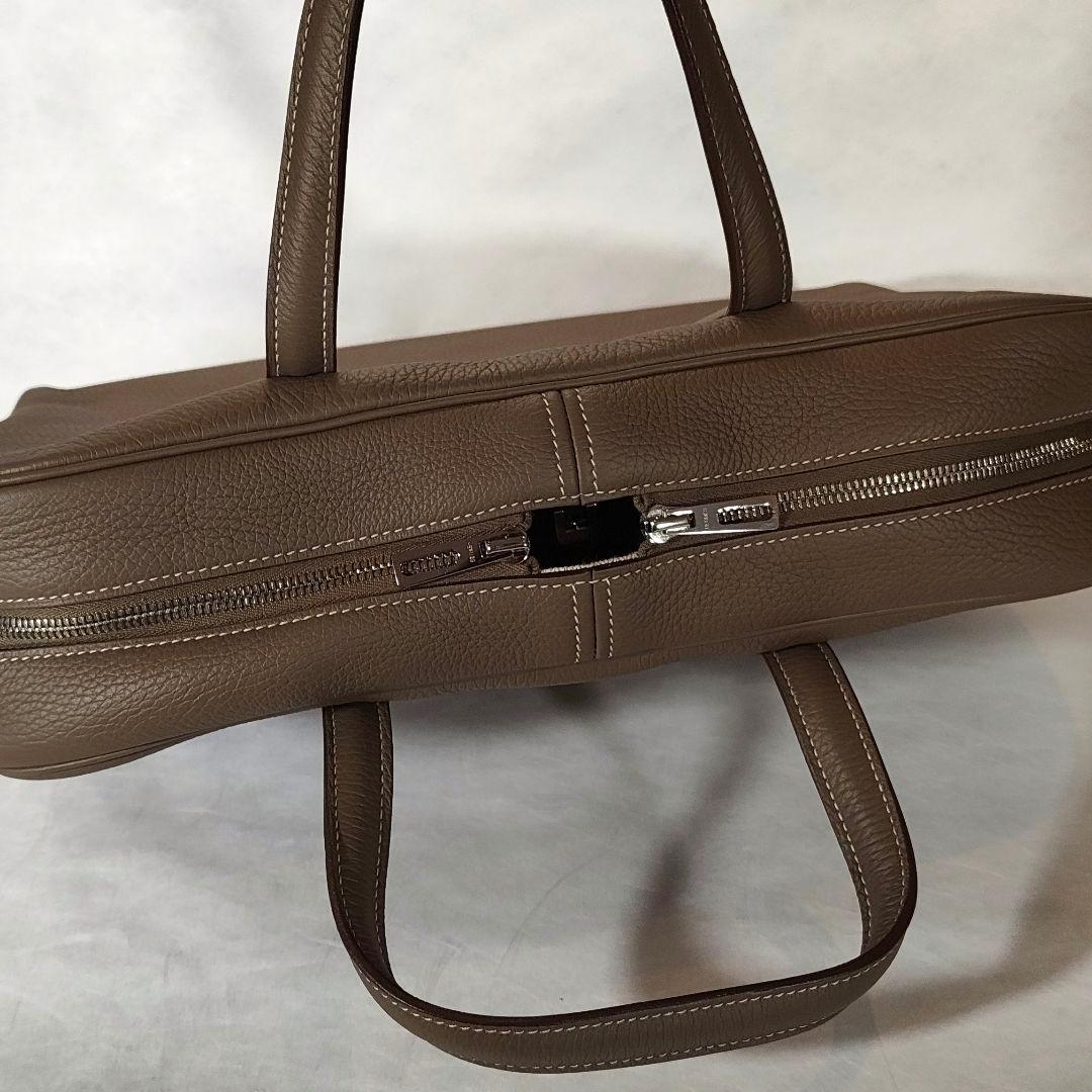 Hermes エルメス　ヴィクトリア　12H　エトゥープ　ビジネスバッグ